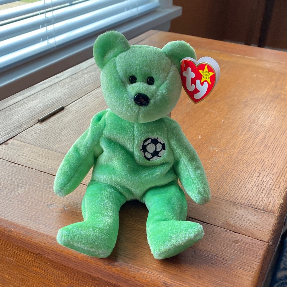 Ty Soccer Bear Plush in Vibrant Green “Kicks” 1998